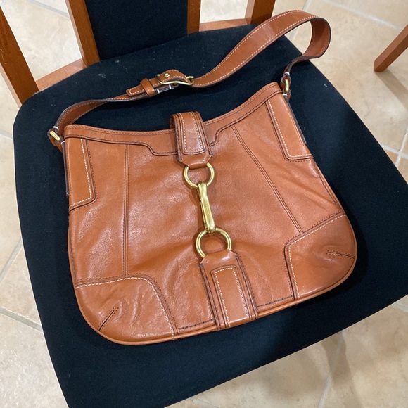 Coach leather shoulder Hampton bag - Picture 13 of 13
